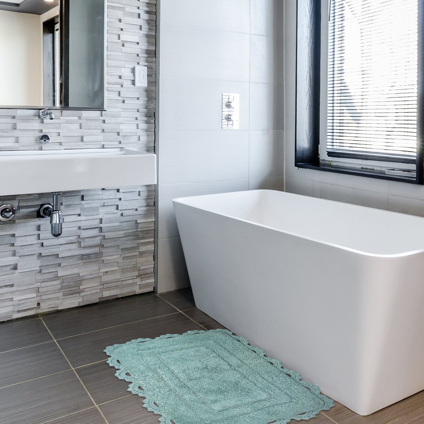 Madeline Bath Rug